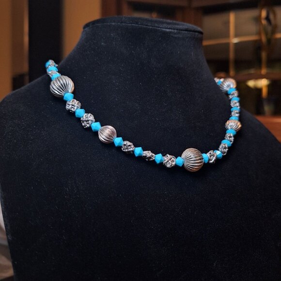 Vintage Turquoise Silver Bead Necklace Leaf Toggle Clasp 16 Inch Costume - Picture 3 of 13